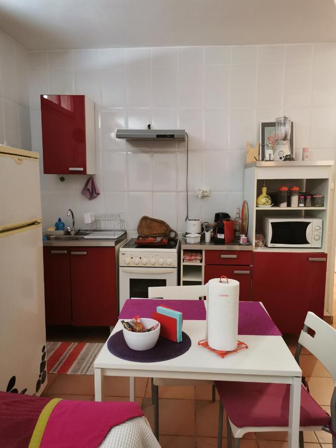 Appartement En Sous Sol De Villa Avec Acces Jardin Et Piscine 马赛 外观 照片